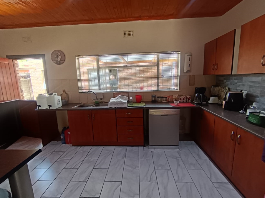 3 Bedroom Property for Sale in Verwoerdpark Northern Cape